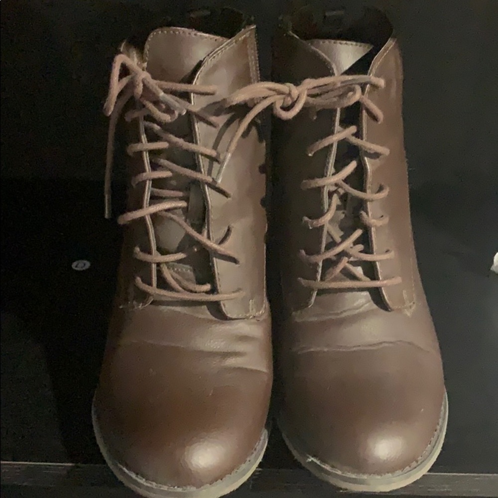 FINAL PRICE: Brown booties